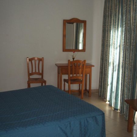 Hostal Centro Toledo Exterior photo